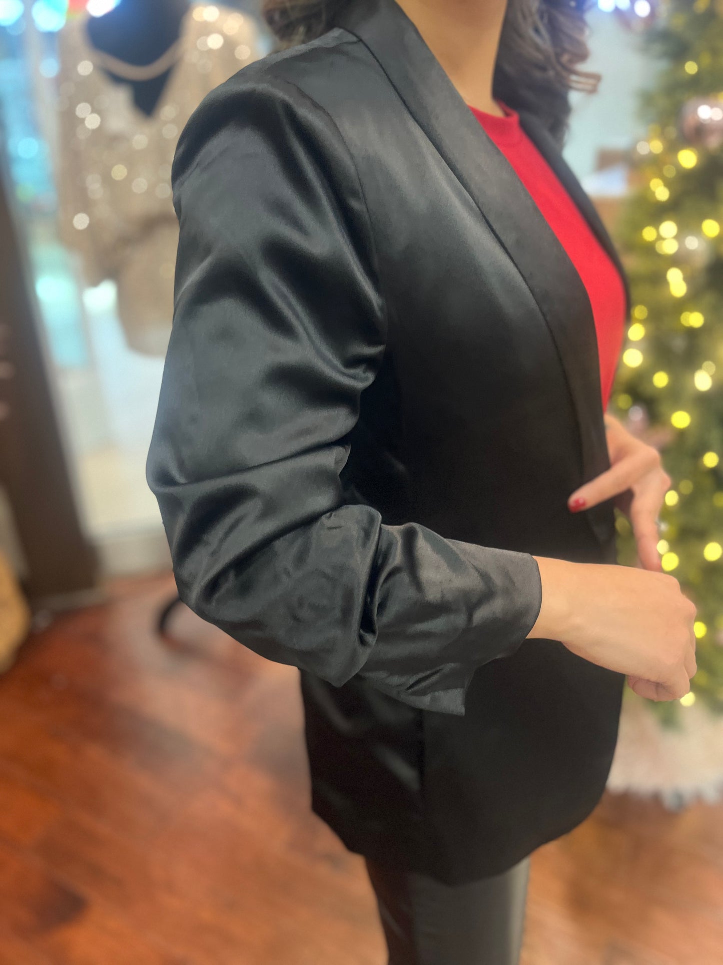 Clocking Out Satin Blazer - Black