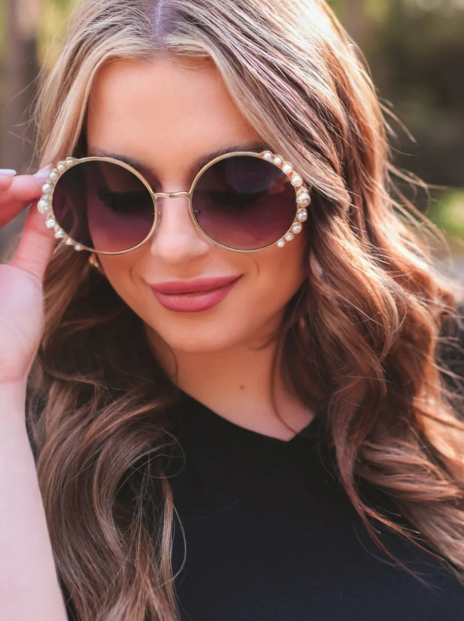 Fierce and Flirty Sunglasses - Gold/Black